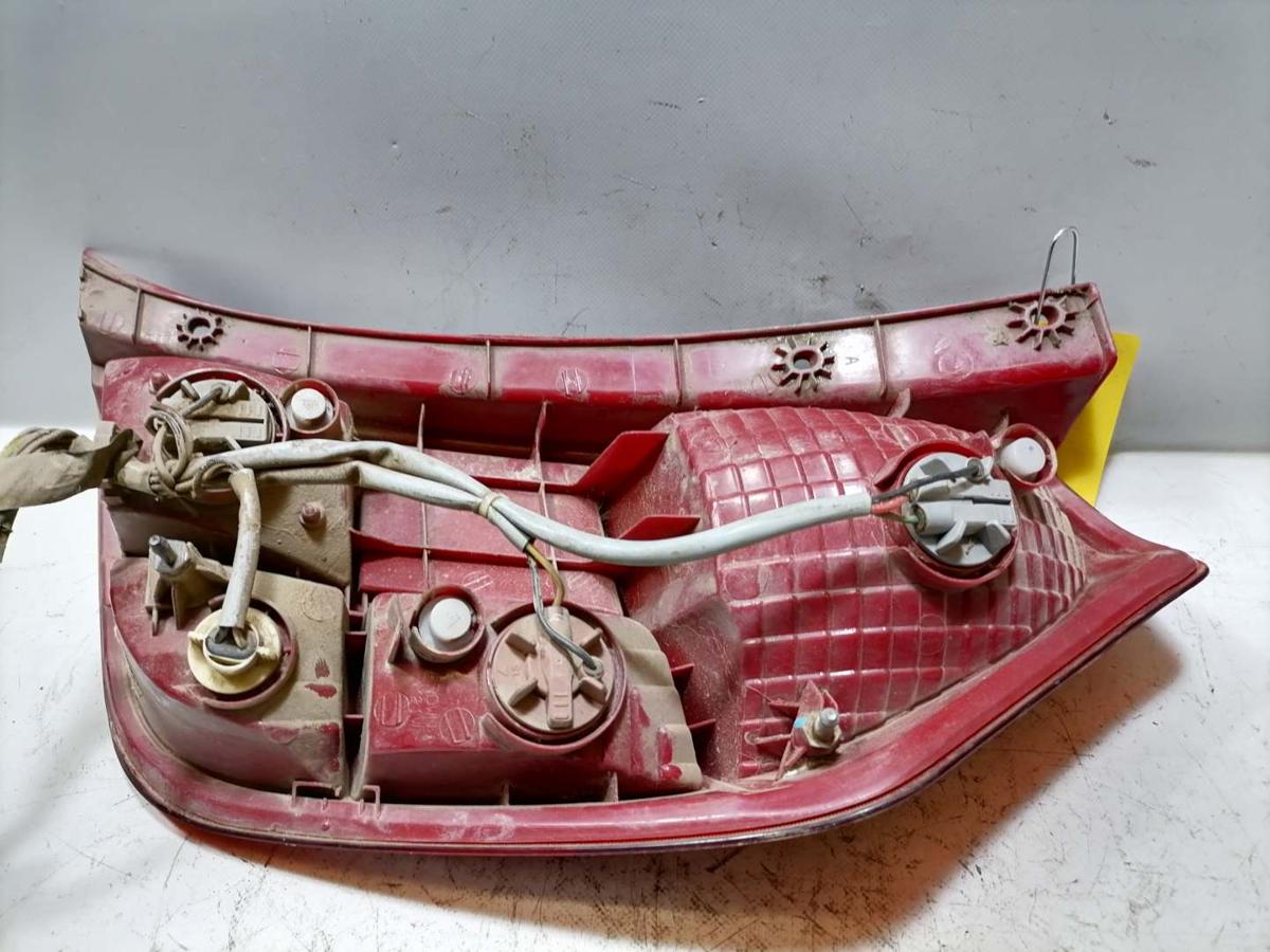 Hyundai I10 PA original R&uuml;cklicht R&uuml;ckleuchte Schlussleuchte links Bj.2009